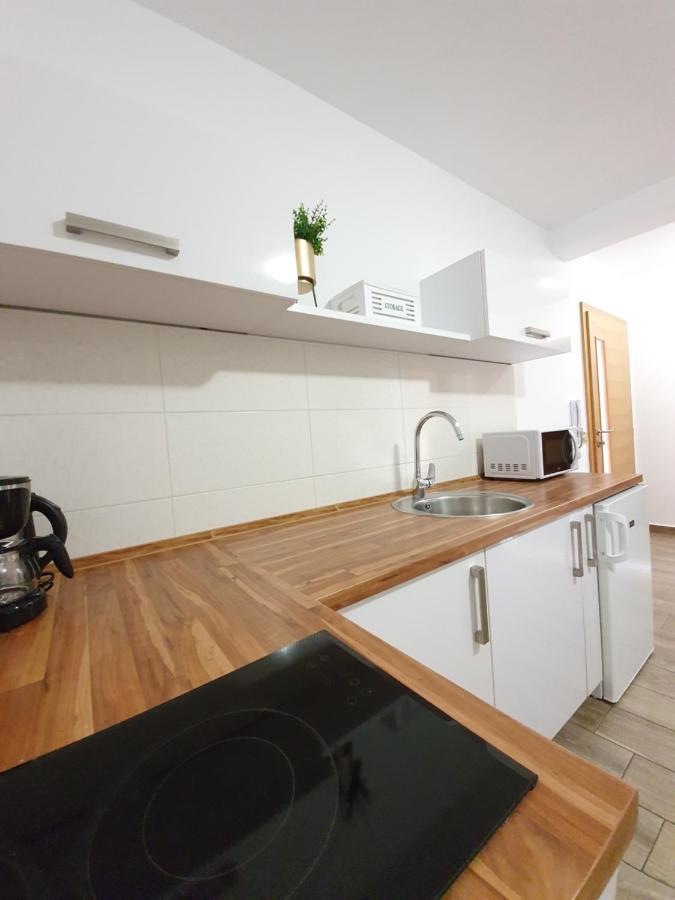 Apartments Karla 비빈제 외부 사진
