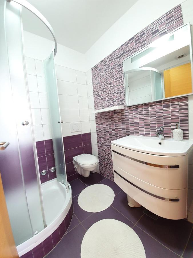 Apartments Karla 비빈제 외부 사진